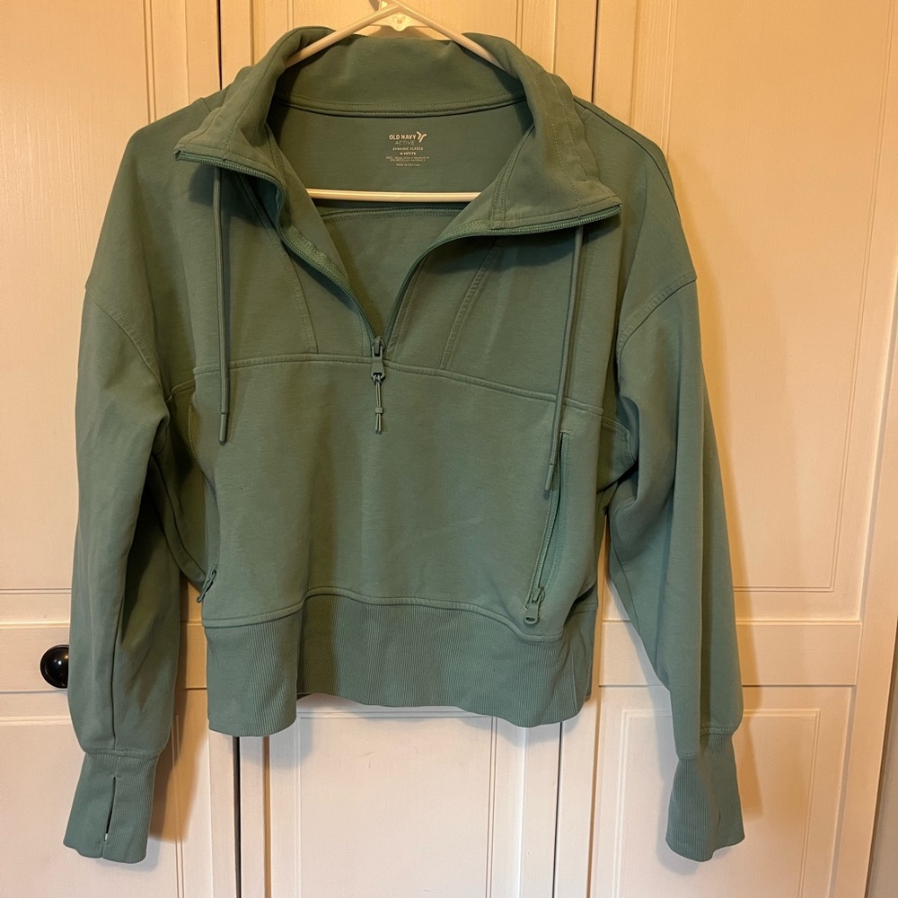 Old Navy Active Dynamic Fleece Pullover